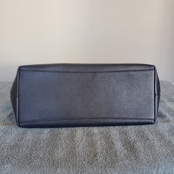 Coach Gallery Tote - Picture 3 of 10